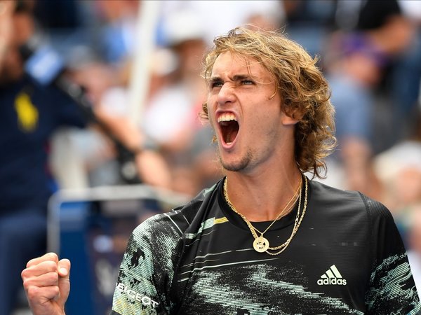 Zverev pasa a tercera ronda