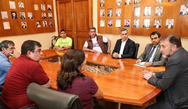Hacienda pidió comprensión y paciencia a los docentes