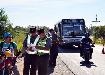 Conocer y respetar las leyes de tránsito puede salvar muchas vidas - Periodismo Joven - ABC Color