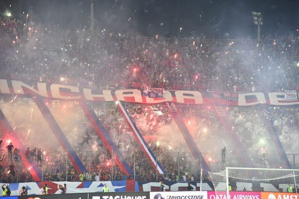 Gran recibimiento de Cerro y multa a la vista - Fútbol - ABC Color