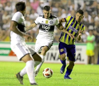 Olimpia sale a cuidar la cima