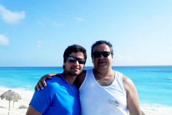 Ministro y sus hijos crearon empresa con G. 1.000 millones en efectivo - Política - ABC Color