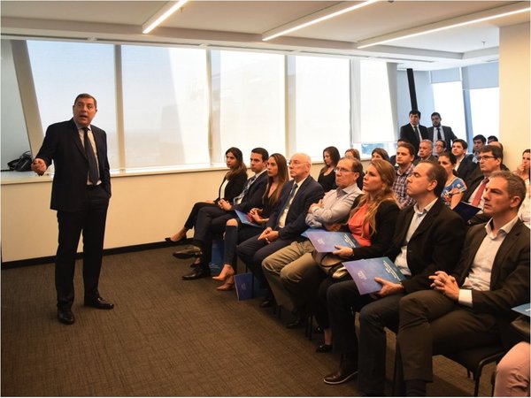 Consultora pronostica déficit fiscal de hasta 2% para cierre del 2019