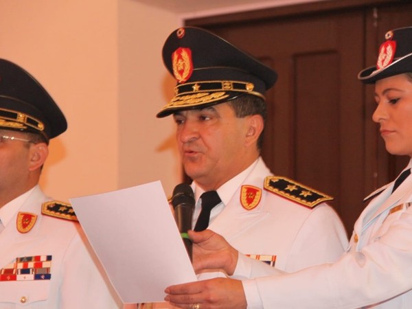 'Necesitamos 60 mil policías más para dar la cobertura necesaria', reconoce comandante