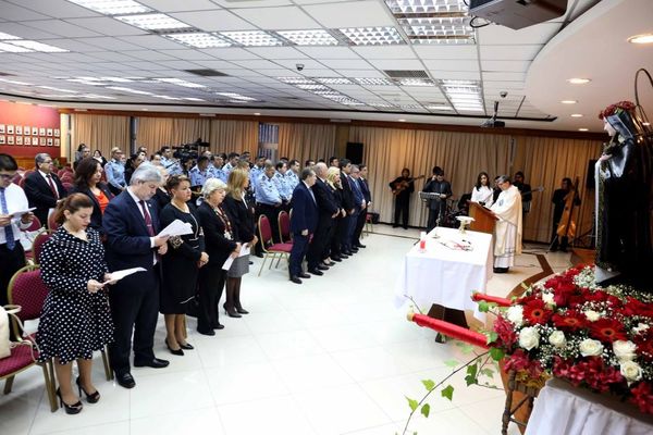 Misa en celebración a Santa Rosa de Lima