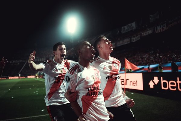 River Plate sella en Asunción su clasificación a semifinales de la Copa - .::RADIO NACIONAL::.
