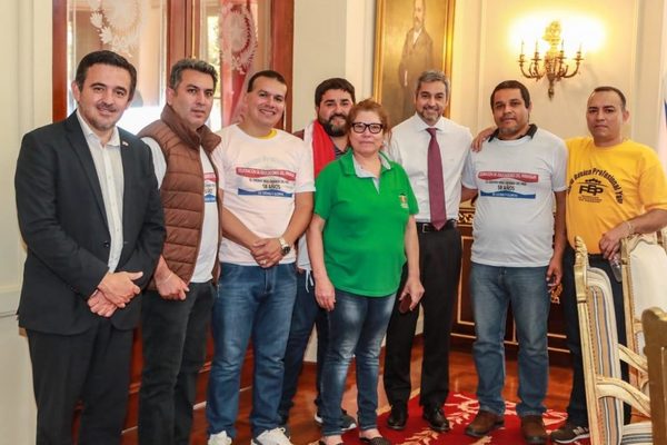 Docentes molestos por la promesa de adenda