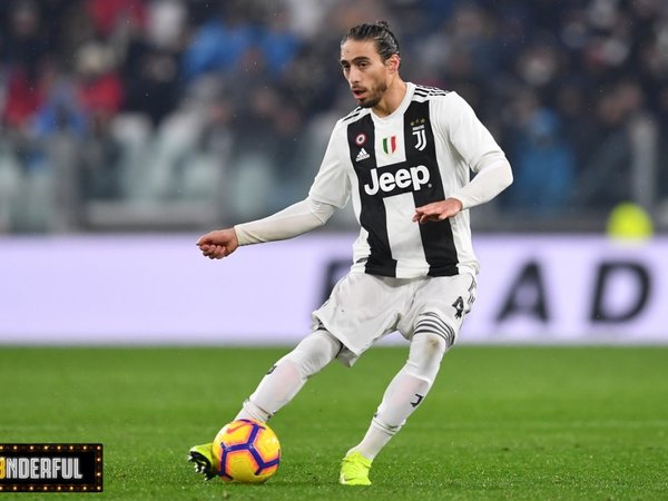 El uruguayo Martín Cáceres con nuevo club en Italia