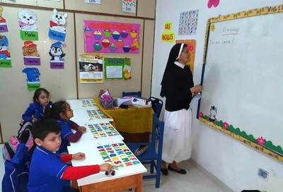 Buscan elevar el nivel de aprendizaje y lectura de niños del primer grado •