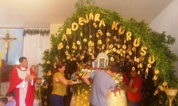 Celebran Kurusu ára con karu guasu y 1.300 chipas •