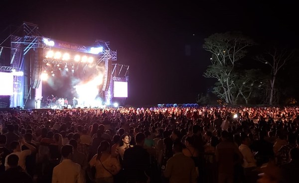 Una multitud disfrutó del Festival Ykua Bolaños •