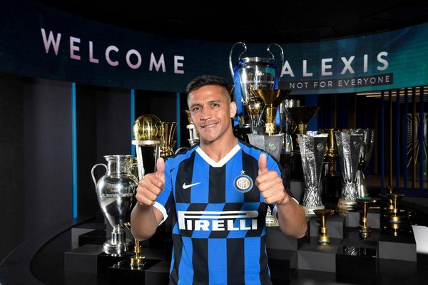 Alexis Sánchez ya se puso la camiseta del Inter