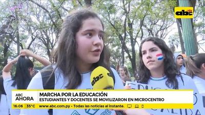 Marcha por la educación en el microcentro - ABC Noticias - ABC Color