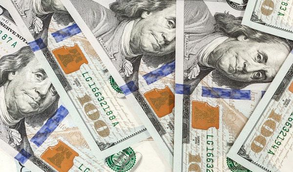 La popularidad del billete de 100 dólares va en aumento