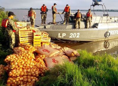 Contrabandistas tomaron sede de la Armada - Nacionales - ABC Color