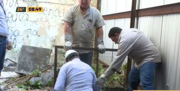 Joven, electrocutado al entrar en local de la Ande