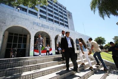 Presentan 10 urgimientos a la Sala Penal de la Corte