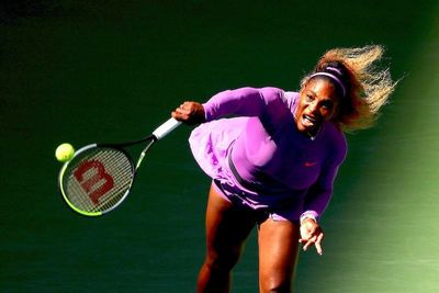 Serena y Federer avanzan a octavos