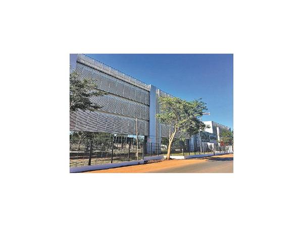 Contrataciones dice que analizará rol de Imagix SA en oferta