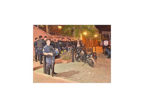 Un hombre es herido tras incidentes con marineros
