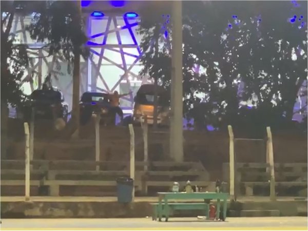 "Barras" mancharon de sangre la final de futsal