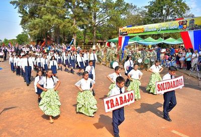 Mauricio J. Troche celebra 62º aniversario - Nacionales - ABC Color