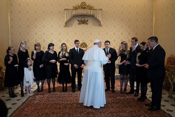Cartes: “El Papa pidió no cansarnos de luchar por la vida y la familia”