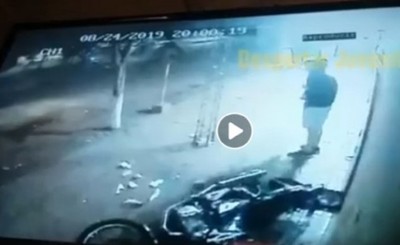 Huyó de control policial, chocó y quedó internado en grave estado