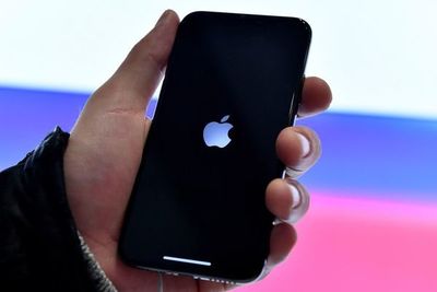 Hackers incursionaron en iPhones de Apple y apps como WhatsApp y GMail - Tecnología - ABC Color