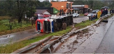 Violento accidente deja un fallecido en Itapúa | Noticias Paraguay
