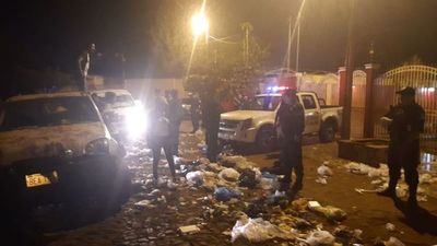Escrachan a camarista que blanqueó a Zacarías - Nacionales - ABC Color