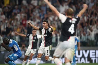 Juventus derrota a Napoli en un partido infartante - Fútbol - ABC Color