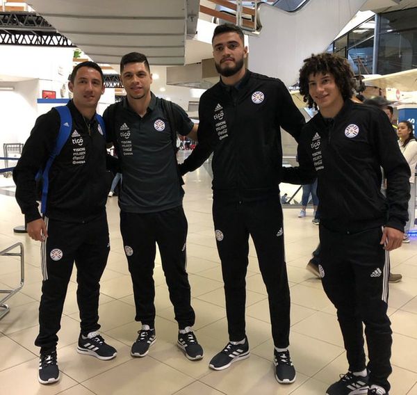 Jugadores locales van rumbo a suelo japonés