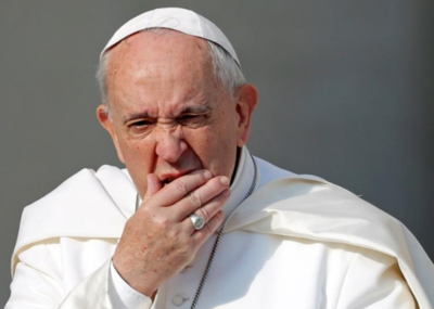Bomberos rescatan al Papa Francisco