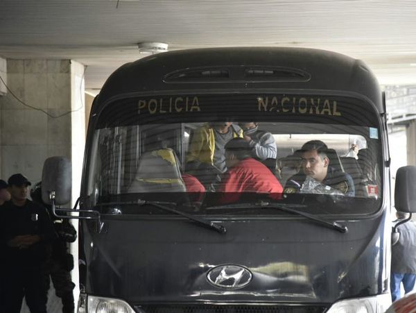 Declaran los 157 hinchas detenidos por fatal pelea entre barras - Nacionales - ABC Color