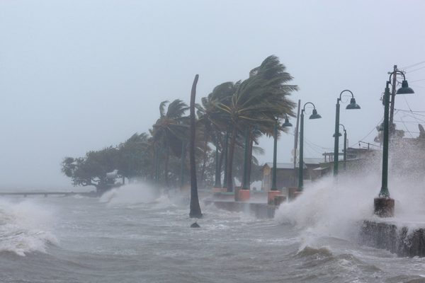 Huracán Dorian azota las Bahamas » Ñanduti