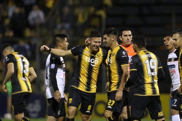 Guaraní aplastó a General Díaz