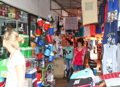 Comerciantes de Encarnación prevén que mejoren las ventas