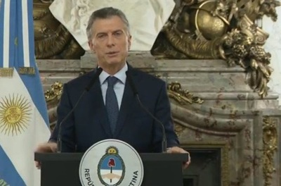 Macri firma un decreto que pone límite para comprar dólares » Ñanduti
