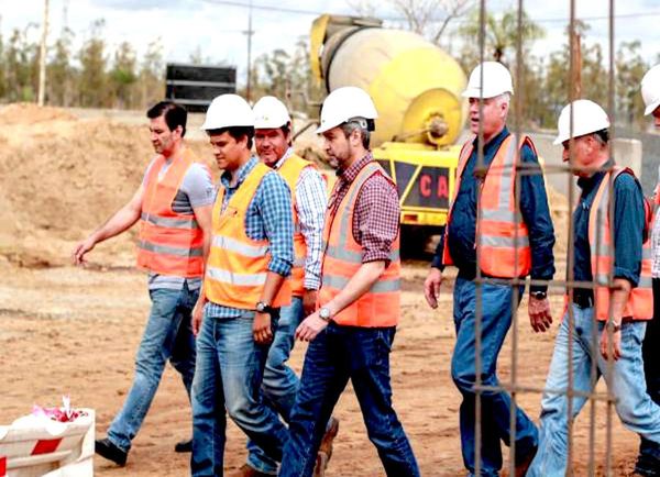 Anuncian obras que costarán US$ 2.000 millones