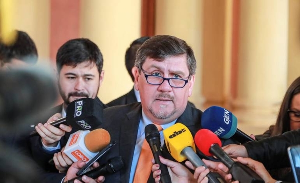 HOY / Cumbre de Poderes: Abdo acepta propuesta de Llano