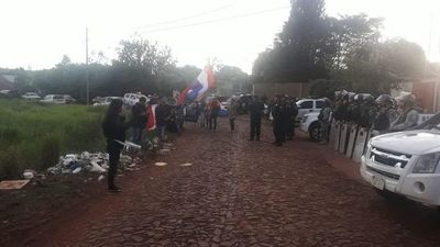 Sigue escrache a camarista que blanqueó a Zacarías Irún - Nacionales - ABC Color