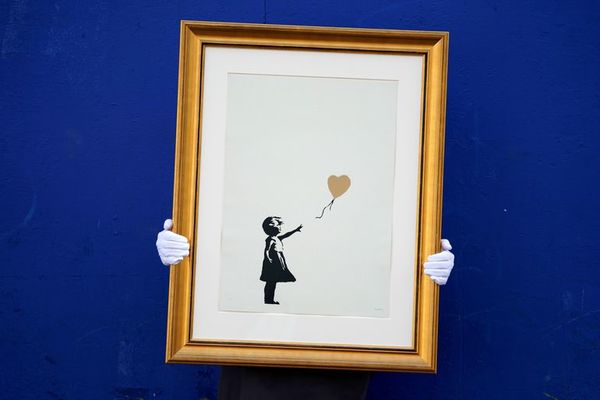 A subasta dos grabados de Banksy de la popular “Niña con globo” - Cultura - ABC Color
