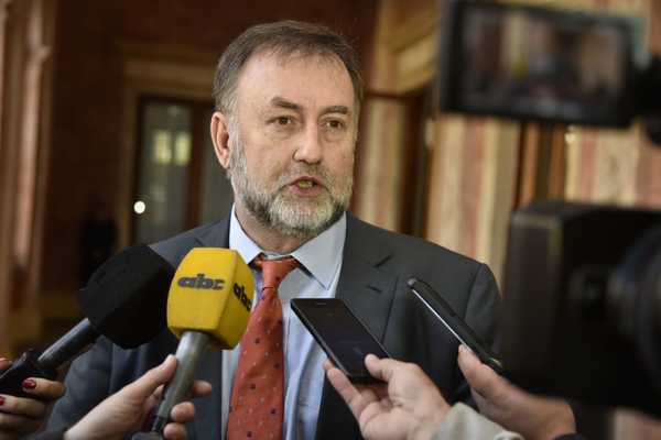 Presupuesto 2020 responde a la situación económica actual, afirma ministro  | .::Agencia IP::.