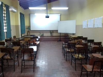 Paro en UNA afecta a más de 55.000 estudiantes - Nacionales - ABC Color