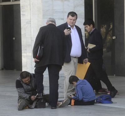 Amarilla espera que la Corte defina su pedido de volver al Senado - Nacionales - ABC Color