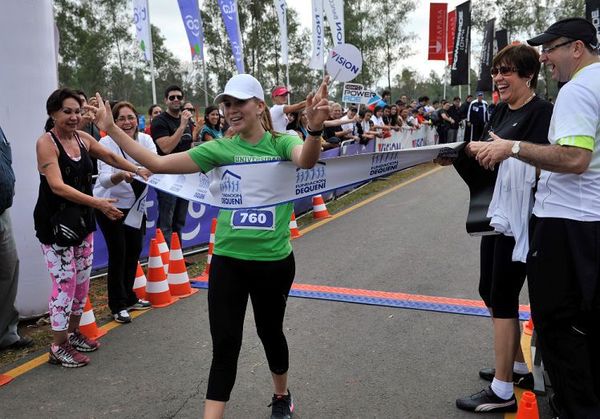 Dequení invita a una carrera por una educación diferente - Nacionales - ABC Color