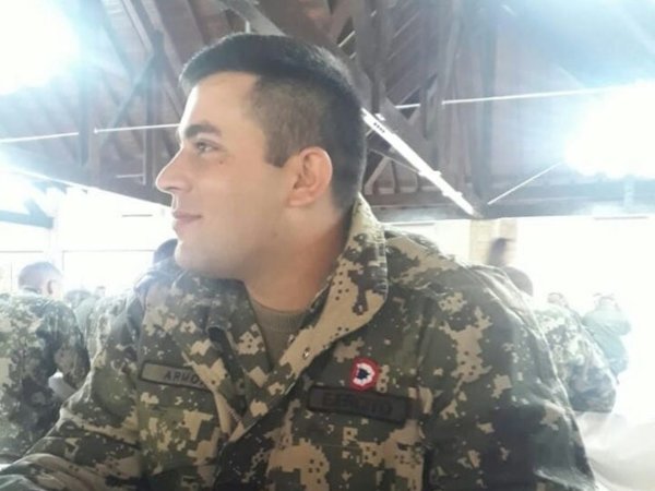 Militar golpeó a su doña y también a un abuelo