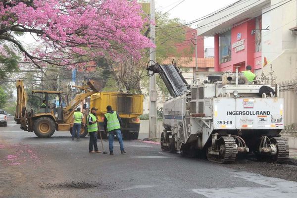 Cierran varias calles por obras