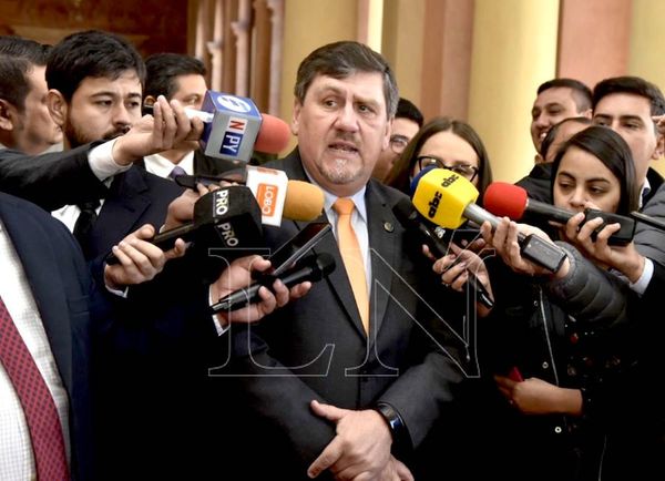 Pobreza, inseguridad y PGN, en agenda para cumbre de poderes